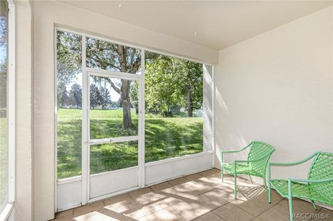 1670 W Spring Meadow Loop, Lecanto, FL 34461 photo 8