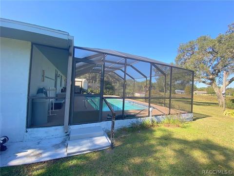 9325 E Windwood Loop, Inverness, FL 34450 photo 2