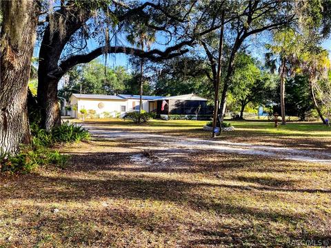 217 E Cason Blvd, Inglis, FL 34449 photo 2