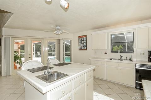 1572 W Redding St, Hernando, FL 34442 photo 14
