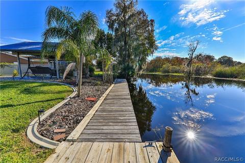 9237 E Beech Cir, Inverness, FL 34450 photo 2