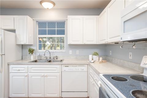 561 W C-478 Rd, Webster, FL 33597 photo 14