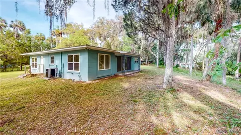 190 Hudson St, Inglis, FL 34449 photo 4