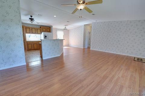 4266 E Mississippi Ln, Hernando, FL 34442 photo 5