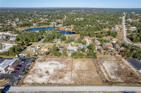 10265 Yale Ave, Weeki Wachee, FL 34613