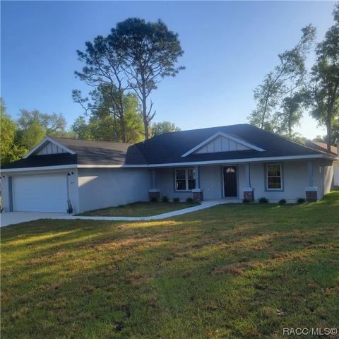 8127 N Fanita Dr, Citrus Springs, FL 34434