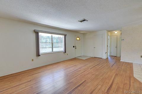 3077 E Lloyd St, Inverness, FL 34453 photo 6