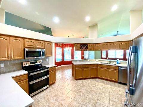 243 E Buckingham Dr, Lecanto, FL 34461 photo 8