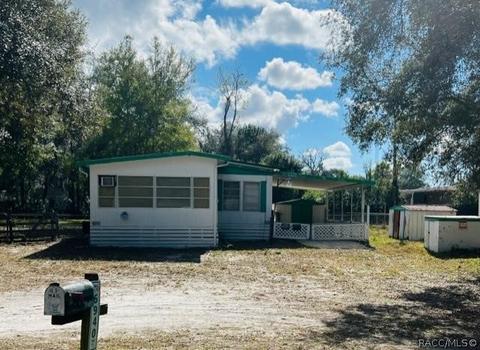 6940 N Castlebury Rd, Hernando, FL 34442 photo 2