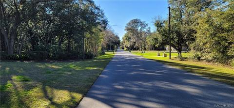 629 W Keller St, Hernando, FL 34442 photo 3