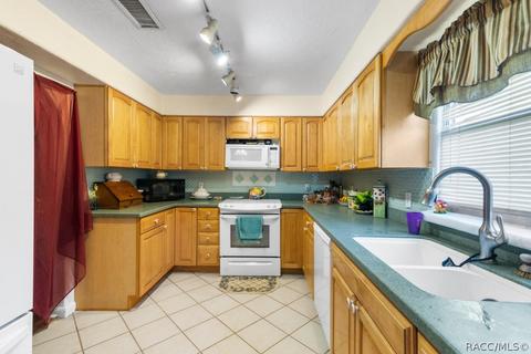 8827 SE 68th Dr, Okeechobee, FL 34974 photo 17