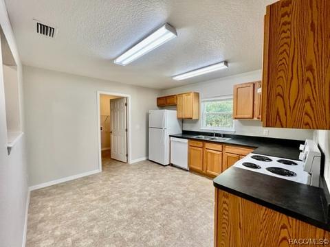 8700 N Catapane Loop, Crystal River, FL 34428 photo 5