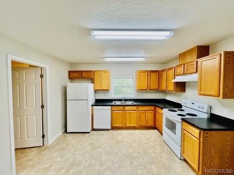 8700 N Catapane Loop, Crystal River, FL 34428 photo 6
