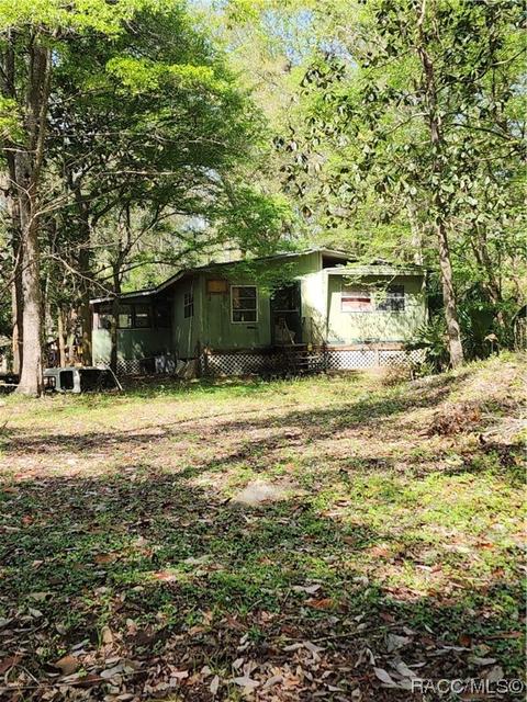 6951 SE 182nd St, Inglis, FL 34449