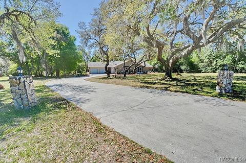 560 E Liberty St, Hernando, FL 34442 photo 3
