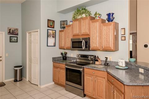 2048 N Lakecrest Loop, Hernando, FL 34442 photo 11