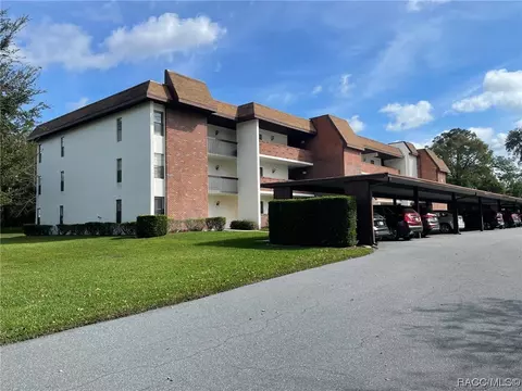 5 Cypress Run #51B, Homosassa, FL 34446