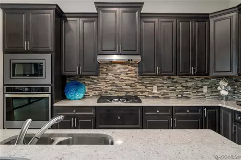 Kitchen - 1848 W Sundown Ln, Hernando, FL 34442 photo 6 of 8