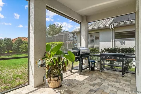Exterior - 1848 W Sundown Ln, Hernando, FL 34442 photo 7 of 28