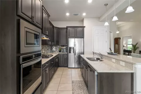 Kitchen - 1848 W Sundown Ln, Hernando, FL 34442 photo 3 of 8