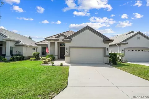 Exterior - 1848 W Sundown Ln, Hernando, FL 34442 photo 2 of 28