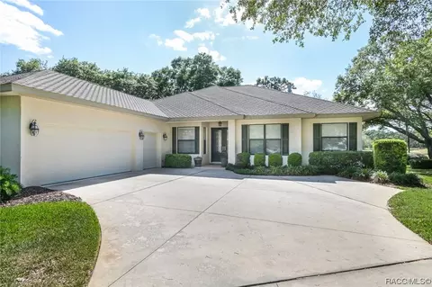3440 N Bent Tree Pt, Lecanto, FL 34461