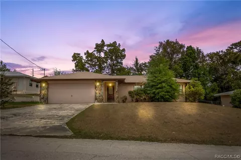 414 Wright St, Inverness, FL 34452 photo 1