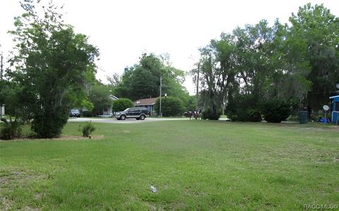 716 W Silver Springs Pl, Ocala, FL 34475 photo 5