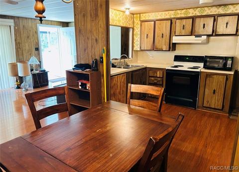 2641 N Calomonden Ter, Hernando, FL 34442 photo 5
