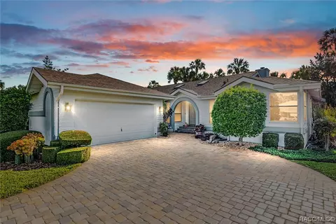 5211 S Stetson Point Dr, Homosassa, FL 34448