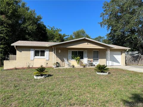 56 Roosevelt Blvd, Beverly Hills, FL 34465