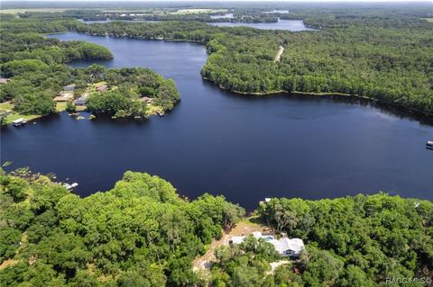 8810 E Hampton Point Rd, Inverness, FL 34450 photo 2