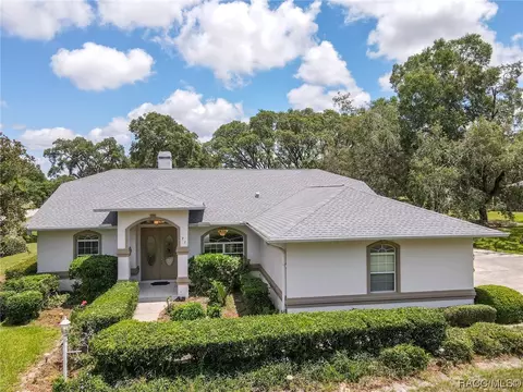 71 E Glassboro Ct, Hernando, FL 34442