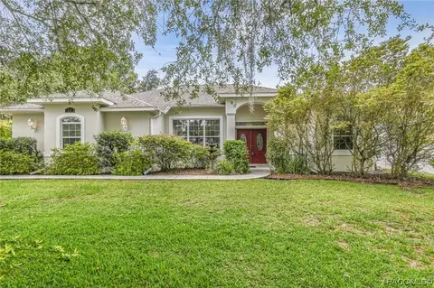 21 Cypress Blvd E, Homosassa, FL 34446