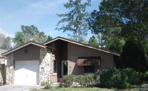 1 Dogwood Dr, Homosassa, FL 34446