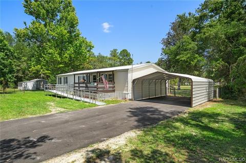 7135 W Lacey Ln, Homosassa, FL 34448
