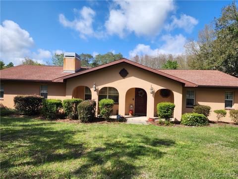 420 N Griffith Ave, Crystal River, FL 34429