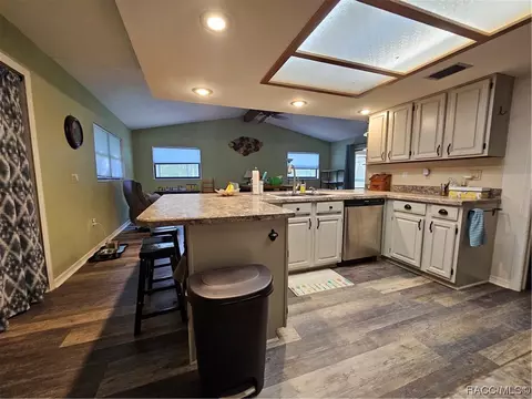 807 W Massachusetts St, Hernando, FL 34442 photo 11