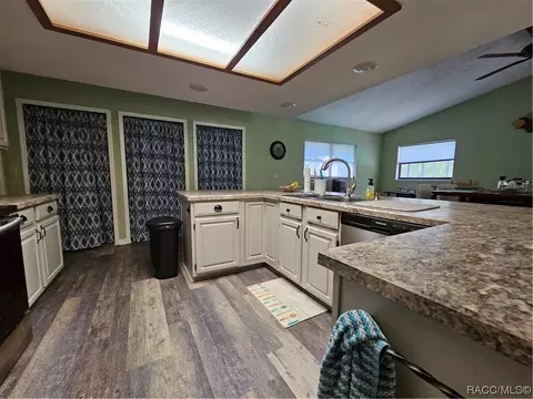 807 W Massachusetts St, Hernando, FL 34442 photo 13