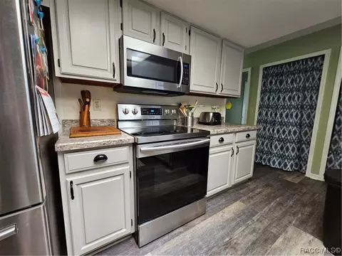 807 W Massachusetts St, Hernando, FL 34442 photo 12