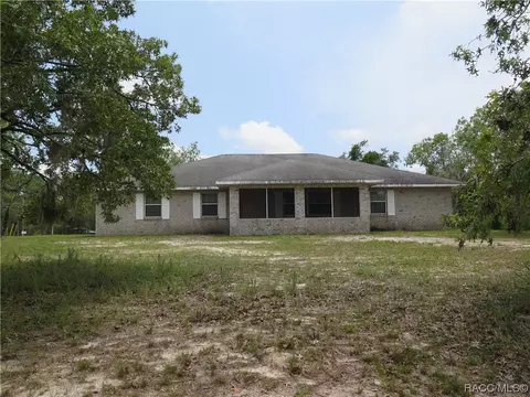 5586 W Dunnellon Rd, Dunnellon, FL 34433