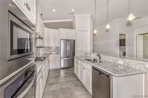 150 W Doerr Path, Hernando, FL 34442 photo 9