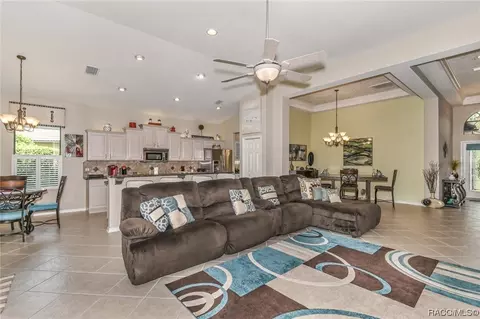 732 W Doerr Path, Hernando, FL 34442 photo 15