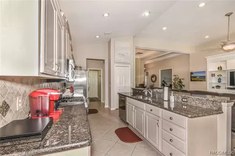 732 W Doerr Path, Hernando, FL 34442 photo 25