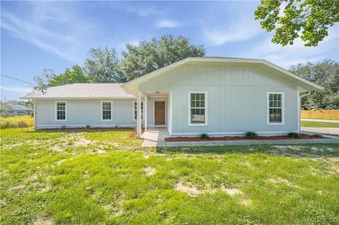 5712 Pecan Rd, Ocala, FL 34472