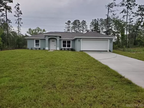 3709 W Wilhelm St, Citrus Springs, FL 34433