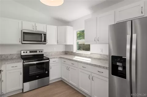 6045 E Devon Ln, Inverness, FL 34452 photo 8