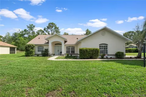 1695 E St James Loop, Inverness, FL 34453