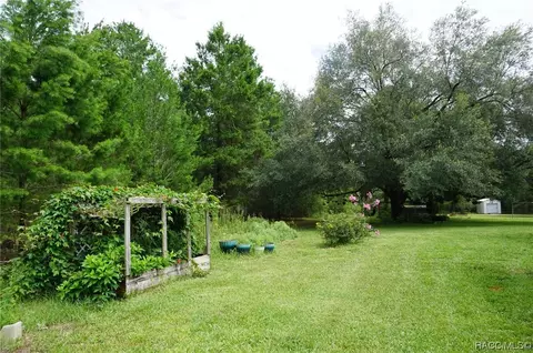 1833 E Humphrey Ln, Hernando, FL 34442 photo 4