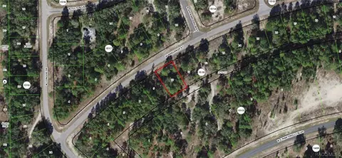 2632 W Braganza St, Citrus Springs, FL 34433
